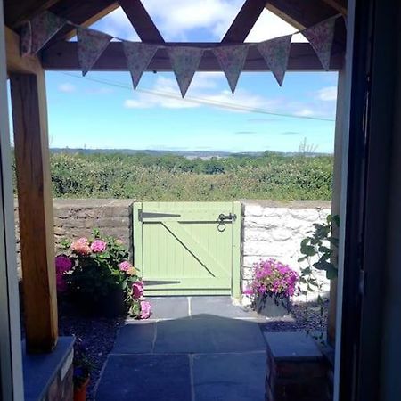 Cosy 2 Bed Cottage Between Snowdonia And The Sea Llandegai Εξωτερικό φωτογραφία