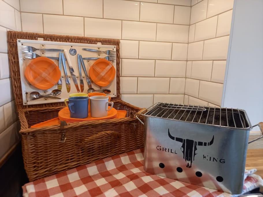 Cosy 2 Bed Cottage Between Snowdonia And The Sea Llandegai Εξωτερικό φωτογραφία