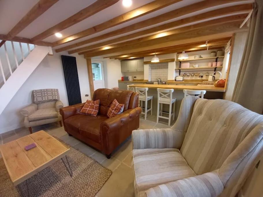 Cosy 2 Bed Cottage Between Snowdonia And The Sea Llandegai Εξωτερικό φωτογραφία